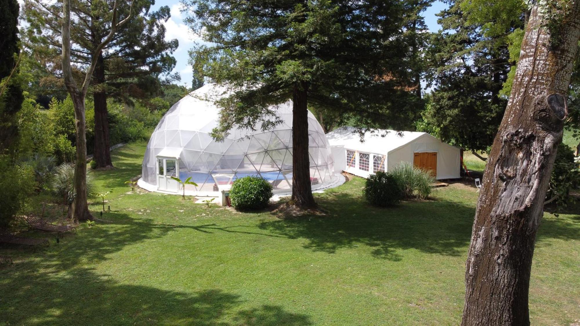 Mas Du Versadou, Dans Un Espace Naturel Protege, Piscine Couverte Chauffee Toute L'Annee, Spa Et Salle De Jeux Saint-Gilles  Eksteriør bilde