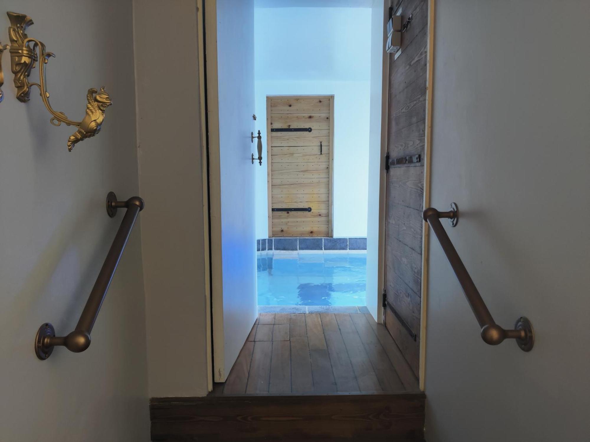 Mas Du Versadou, Dans Un Espace Naturel Protege, Piscine Couverte Chauffee Toute L'Annee, Spa Et Salle De Jeux Saint-Gilles  Rom bilde